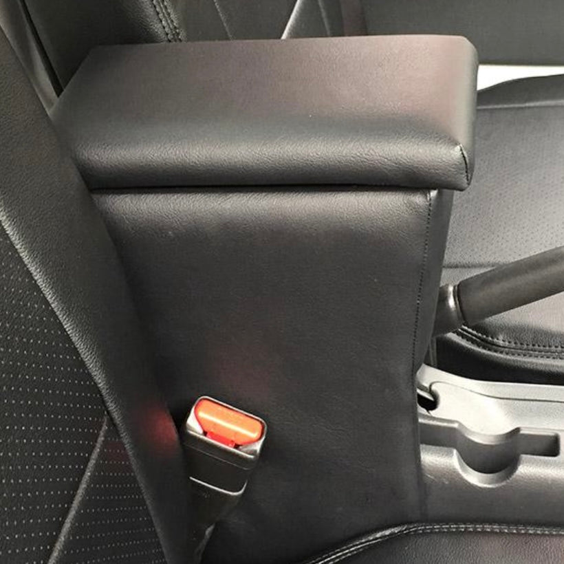 DA16T/DA63T/DA52T Suzuki Carry Truck Console Box Armrest – Easy Installation, Add-On